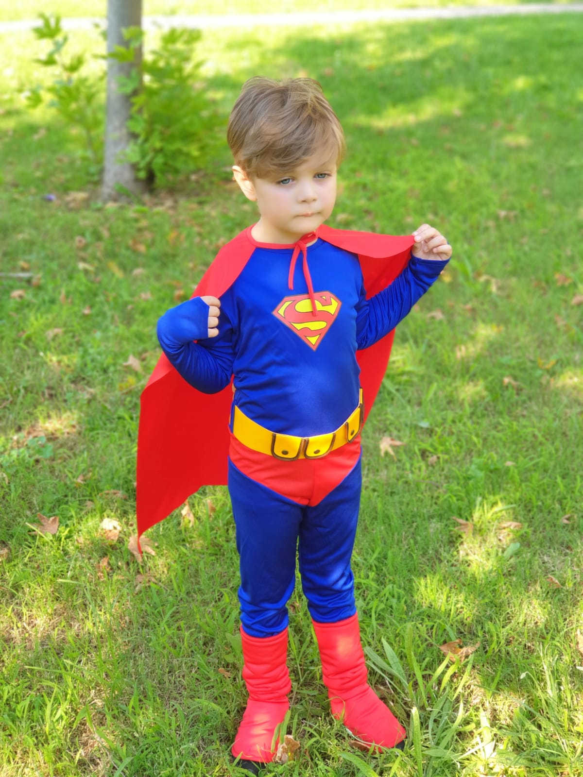 Erkek Çocuk Superman Kostümü - Pelerinli Süper Kahraman Doğum Günü ve Partisi Kostüm Seti