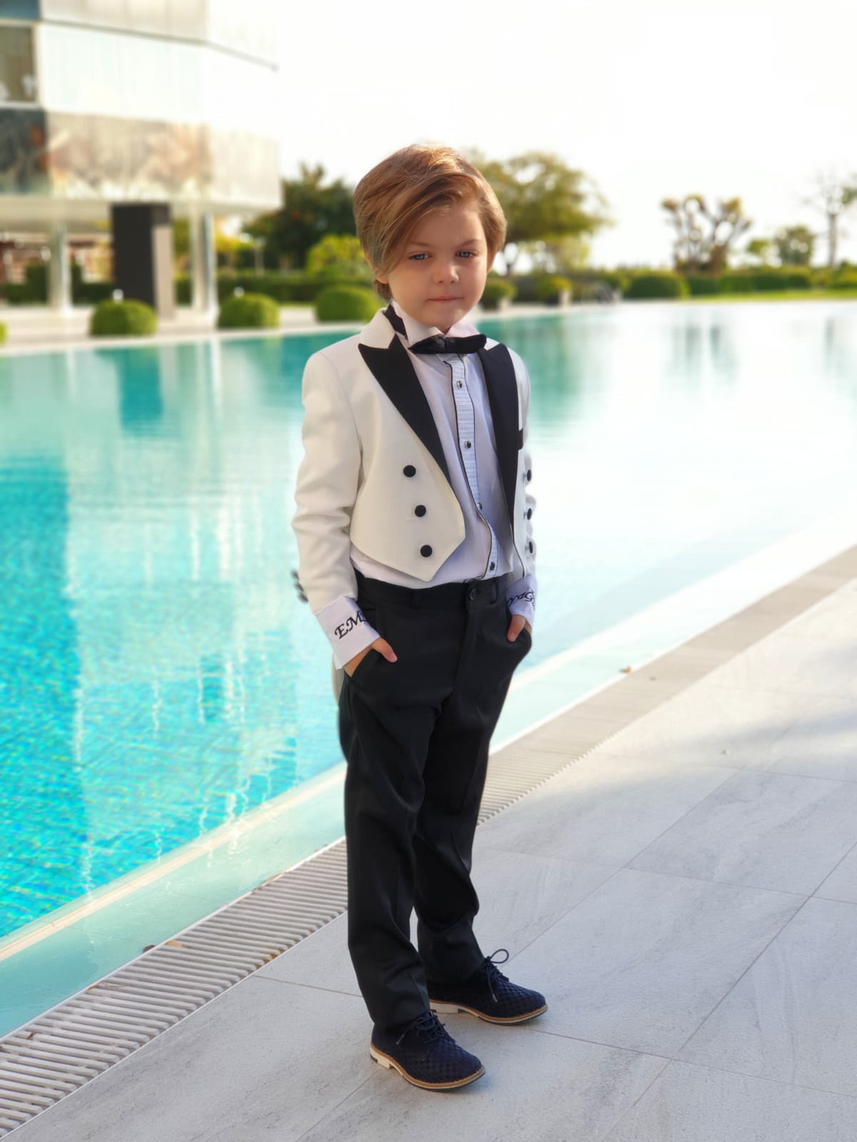 Erkek Çocuk Beyaz Frak Smokin