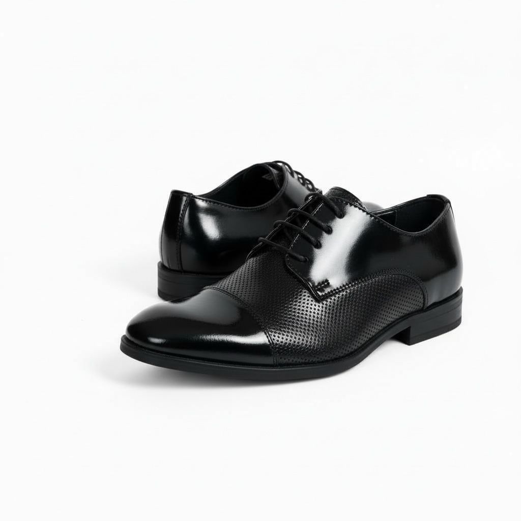 Siyah Dokulu Klasik Çocuk Ayakkabısı  Bağcıklı Özel Gün Ayakkabısı