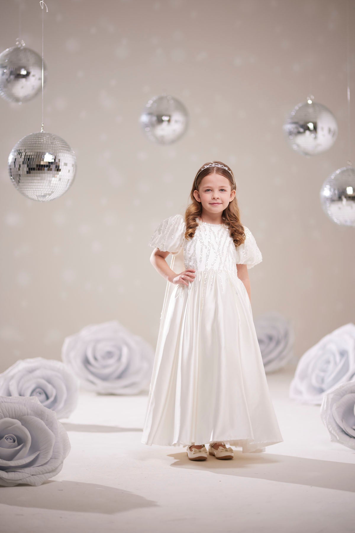 Kız Çocuk Özel Davet Elbisesi – Beyaz Prenses Model