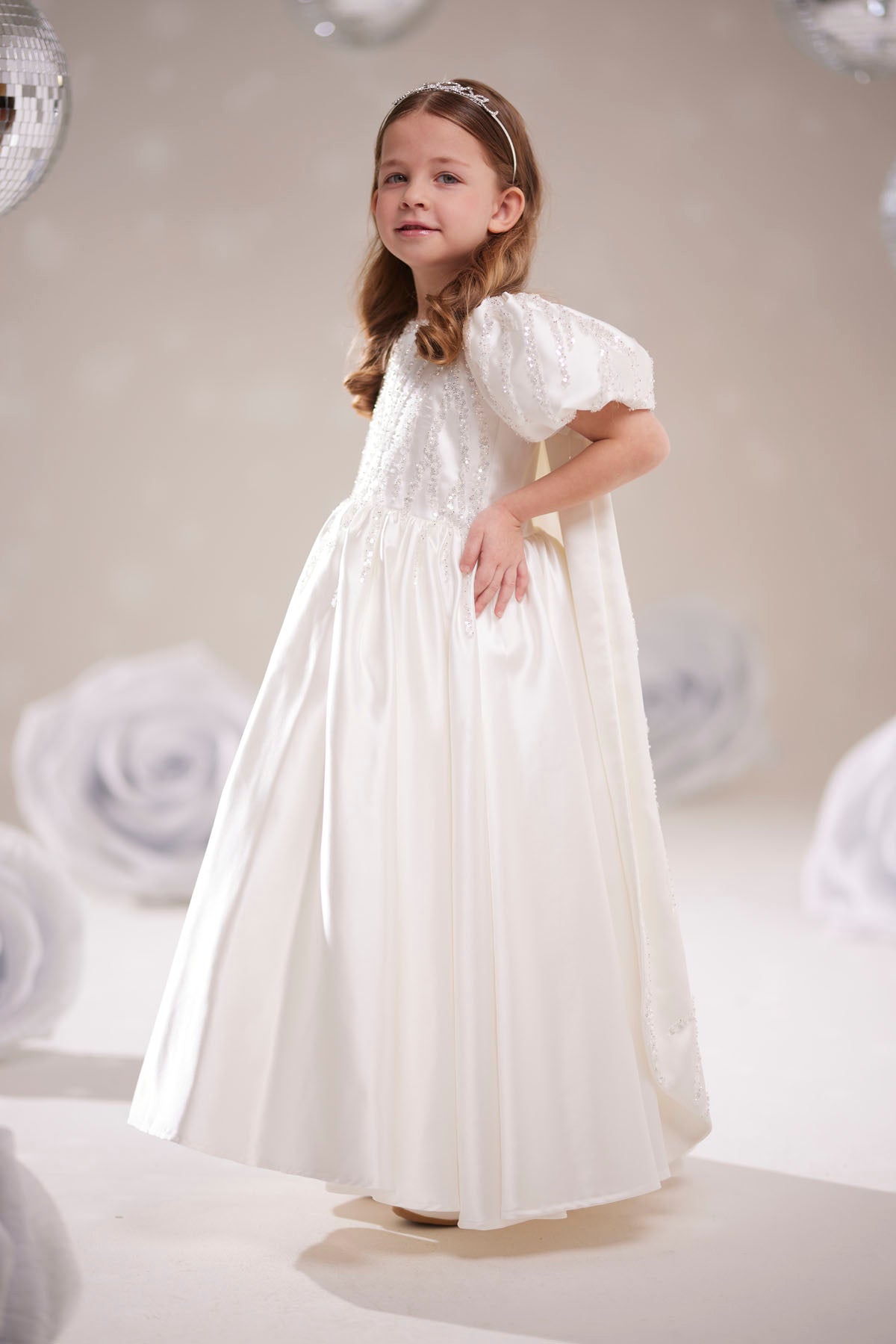 Kız Çocuk Özel Davet Elbisesi – Beyaz Prenses Model