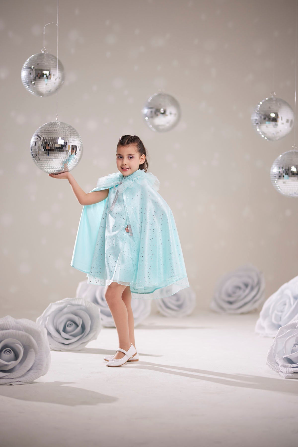 Kız Çocuk Yıldız Desenli Işıltılı Tül Pelerin