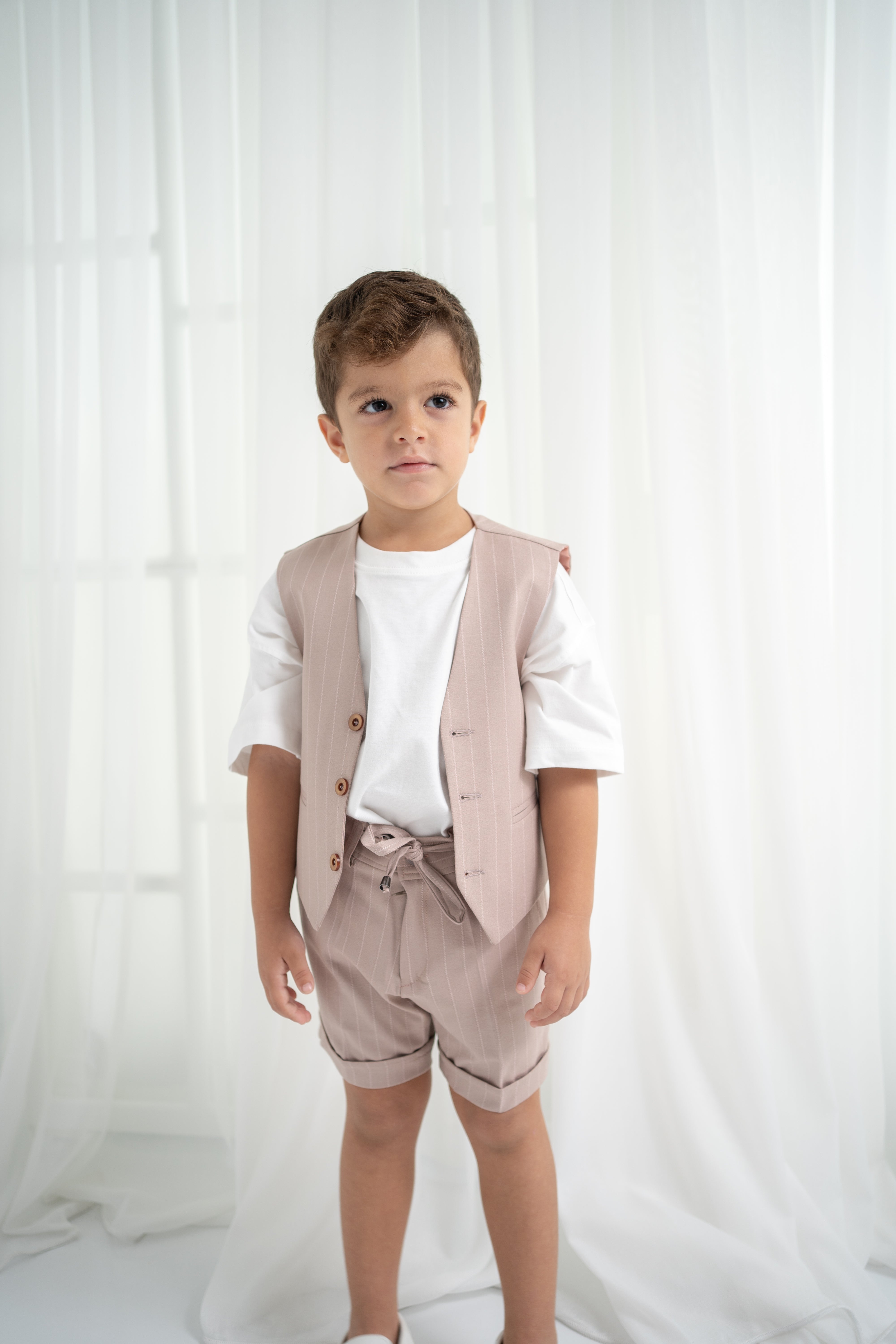 Erkek Çocuk 3’lü Takım – Yelek, Şort, Tişört