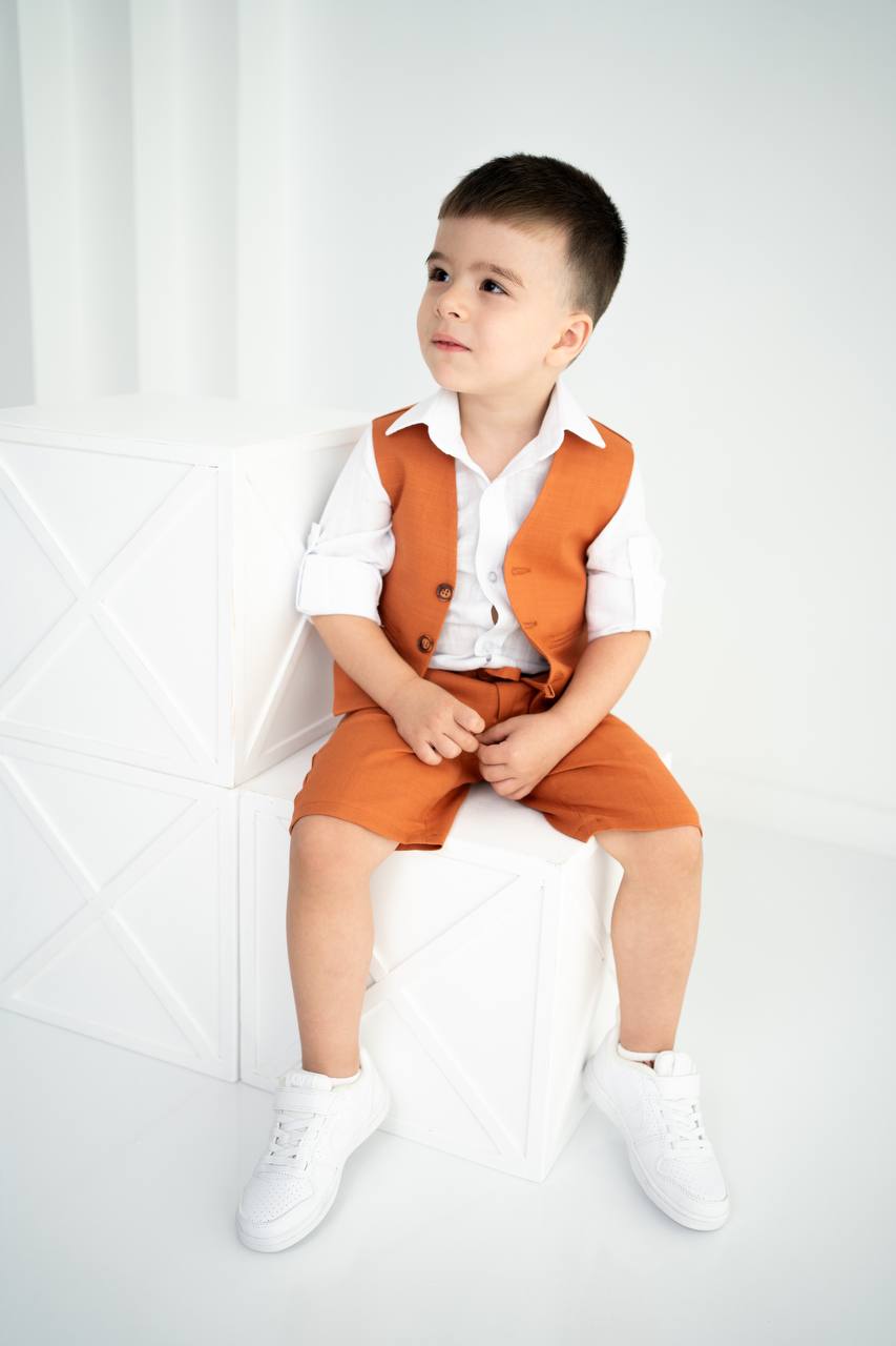 Erkek Çocuk Turuncu Yelekli Şort Takım