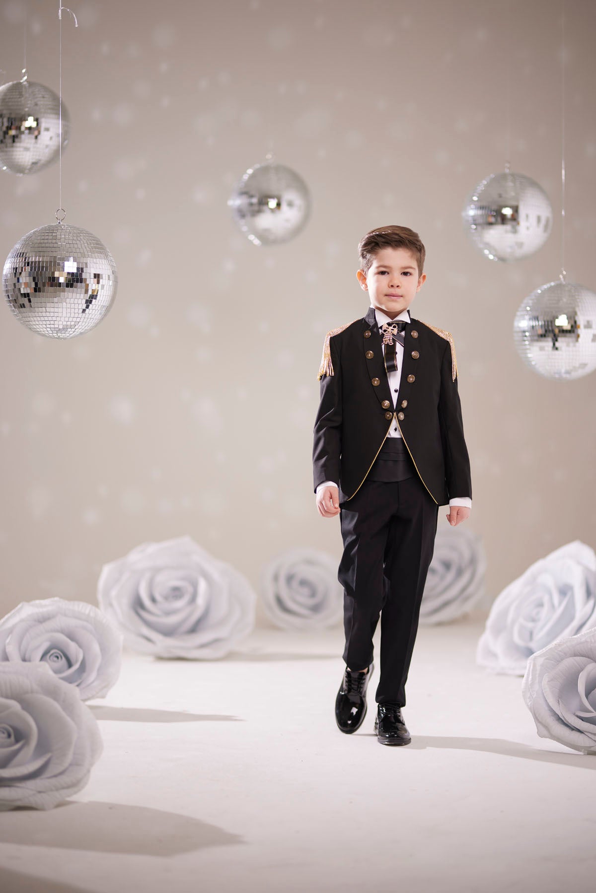 Royal Çocuk Apoletli Taşlı Özel Tasarım Takım Elbise