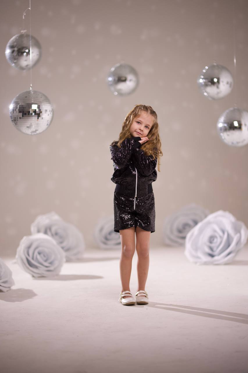 Kız Çocuk Siyah Pul Payet Ceket-Şort Takım