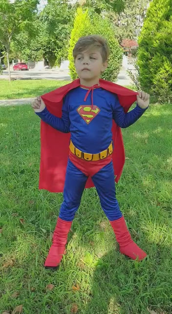 Erkek Çocuk Superman Kostümü - Pelerinli Süper Kahraman Doğum Günü ve Partisi Kostüm Seti